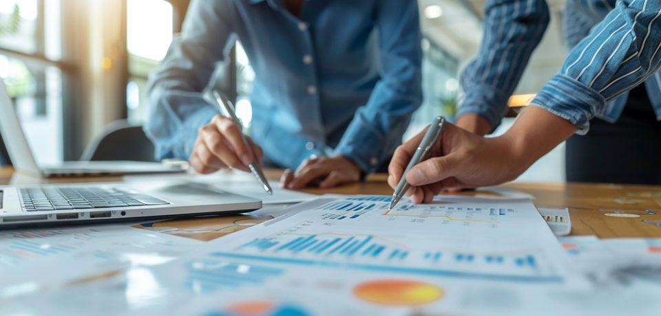 Google Ads vs SEO: Which Works Better for CPC Ads? - Featured Article Image | PiTech Blog